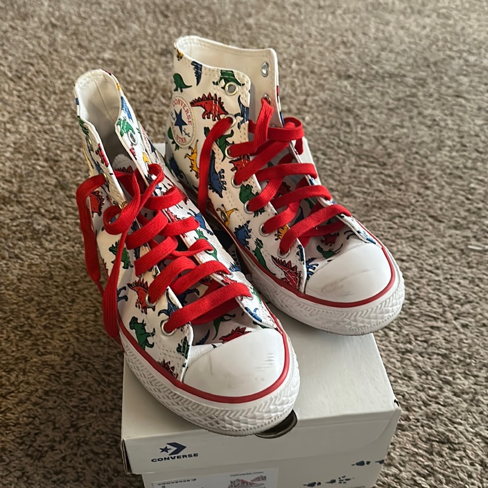 Youth Dino Converse
